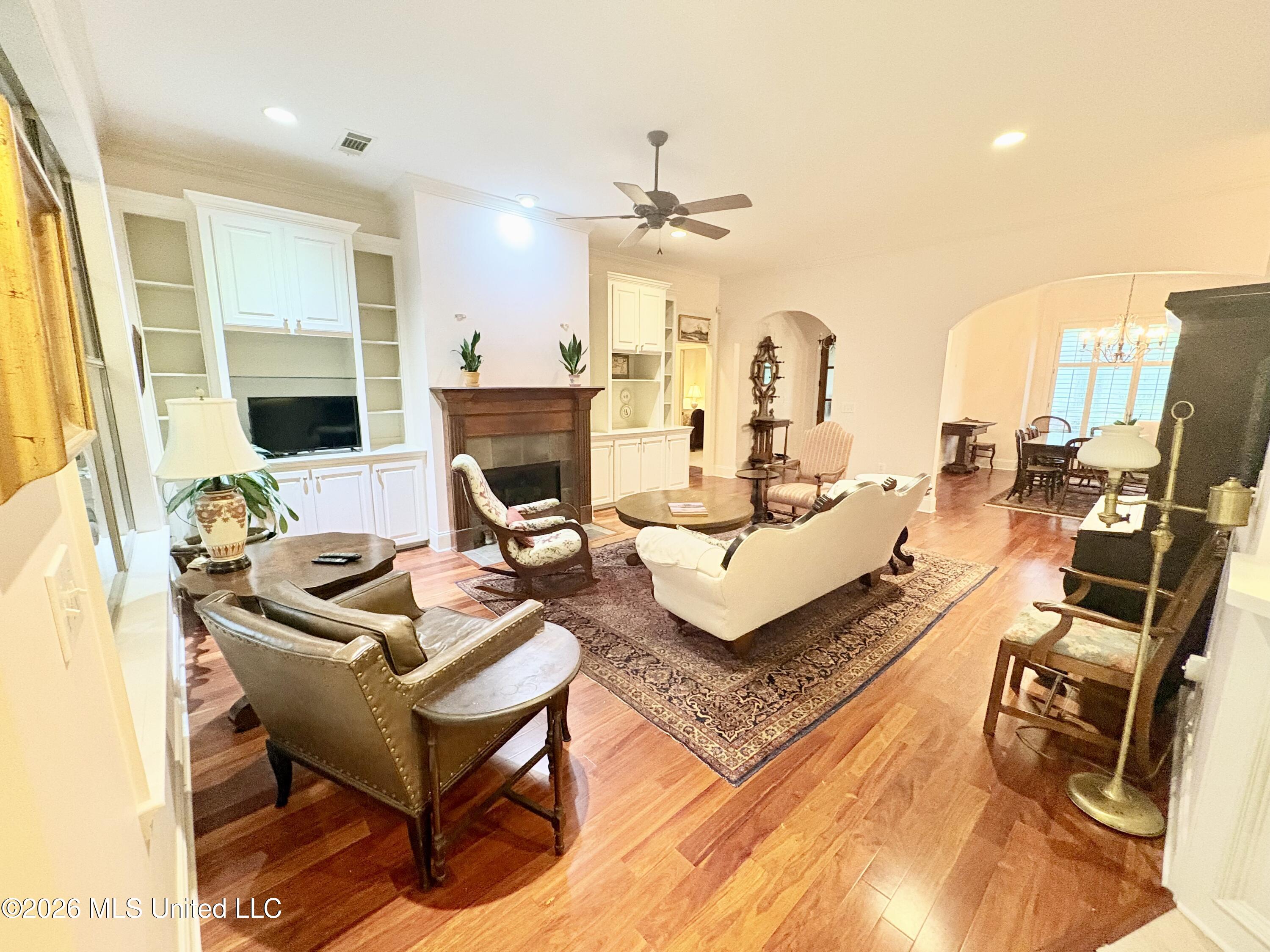 3920 Roxbury Road Jackson, MS 39211 - Photo 12 of 44 IMG_2674