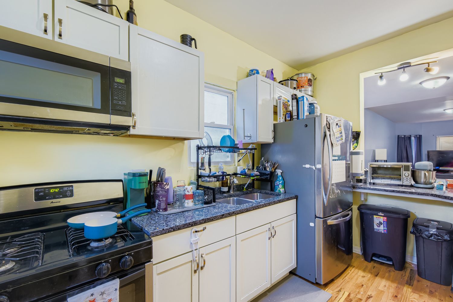 5830 West Rice Street Chicago, IL 60651 - Photo 6 of 21 Gallery Image 6