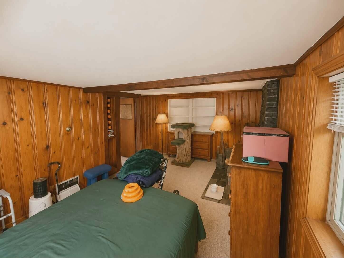 3908 Valley Road Caledonia, WI 53406 - Photo 8 of 14 724052388_1539411281159706_4716057593721