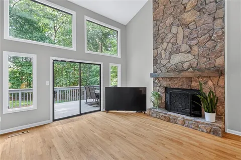 $725,000 | 505 Woodman Place, Roswell, GA 30076