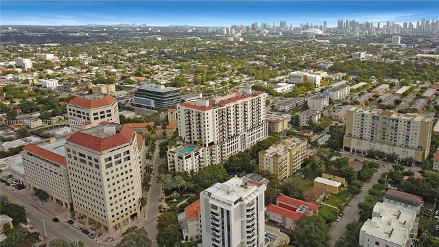 $515,000 | 888 Douglas Road, Unit 1203, Coral Gables, FL 33134