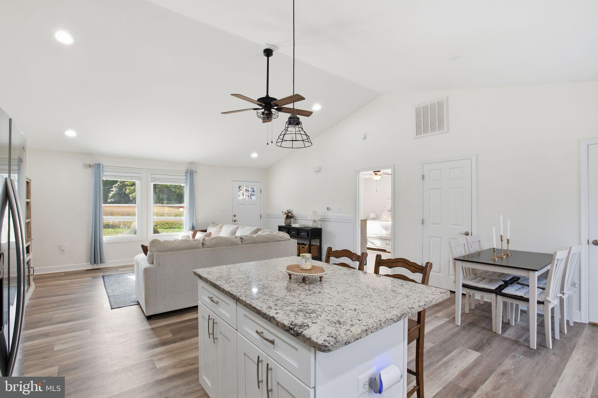 798 South Glebe Road Montross, VA 22520 - Photo 11 of 31