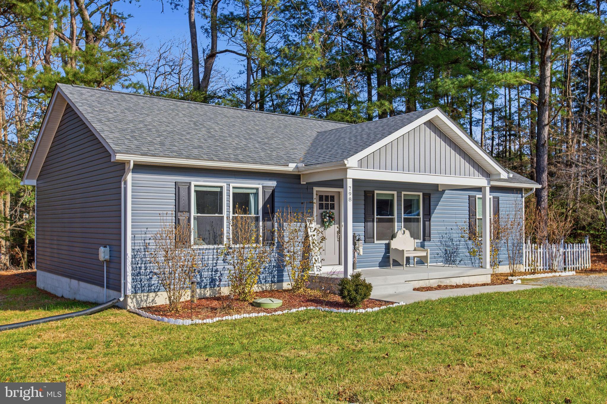 798 South Glebe Road Montross, VA 22520 - Photo 3 of 31