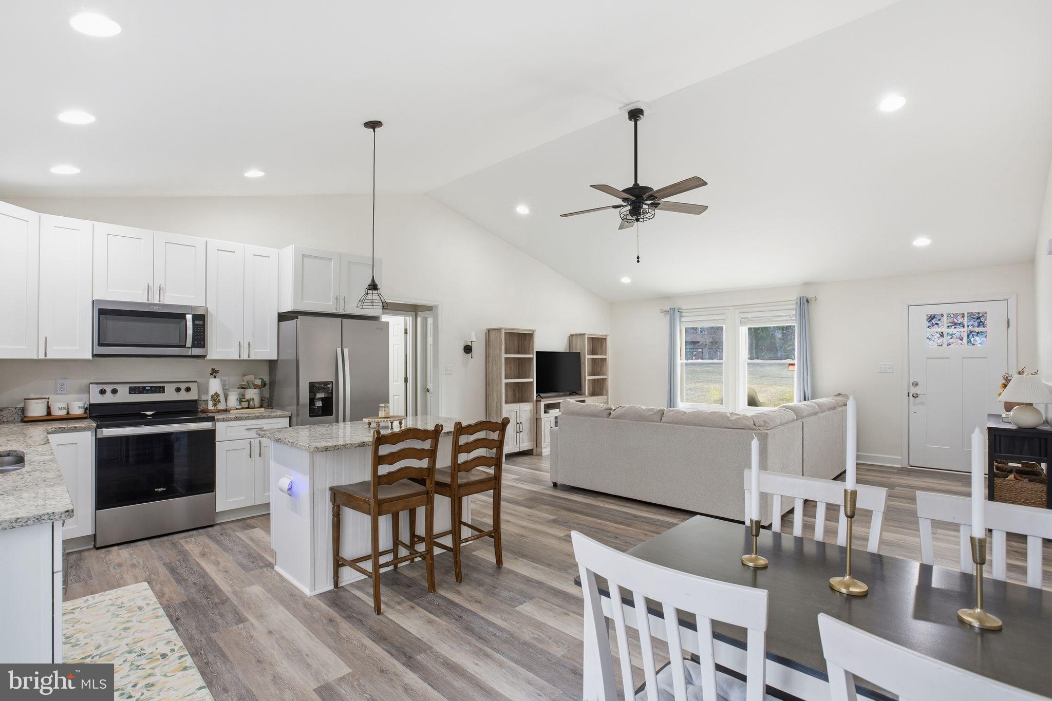 798 South Glebe Road Montross, VA 22520 - Photo 9 of 31