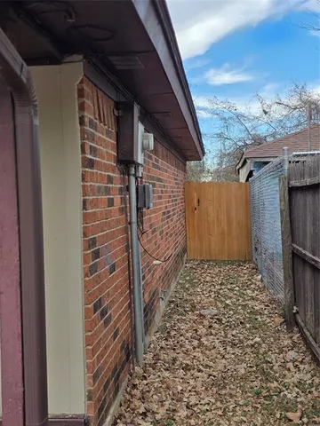 $1,375 | 1012 Lynn Street, Unit B, Weatherford, TX 76086