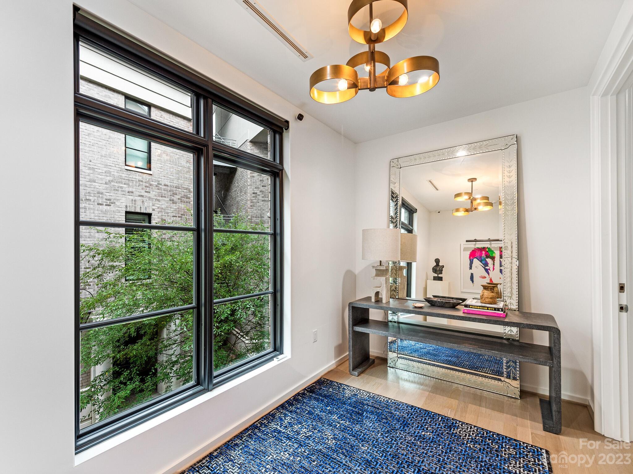 1333 Queens Road, Unit E2 Charlotte, NC 28207 - Photo 3 of 31 Gallery Image 3