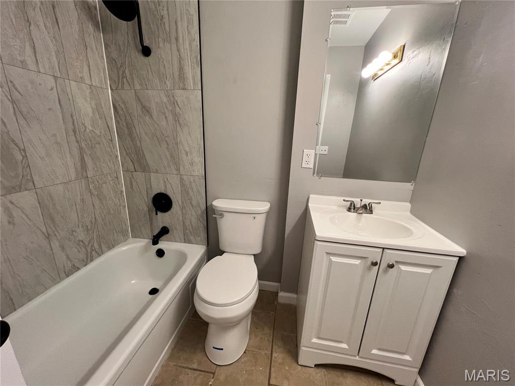 2018 Elkins Drive St. Louis, MO 63136 - Photo 13 of 25