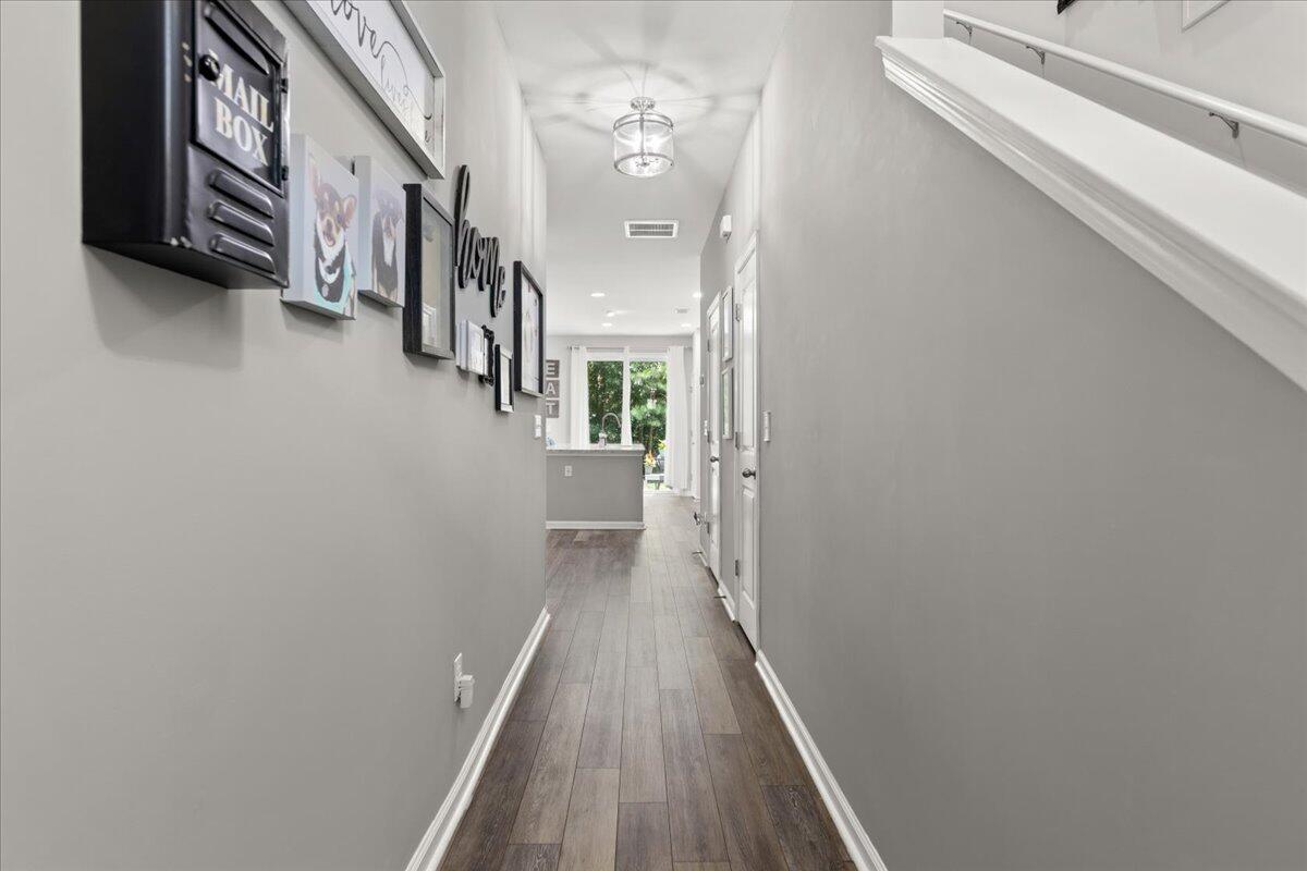 4956 Farm Lake Road Summerville, SC 29485 - Photo 19 of 38 33-Interior-27