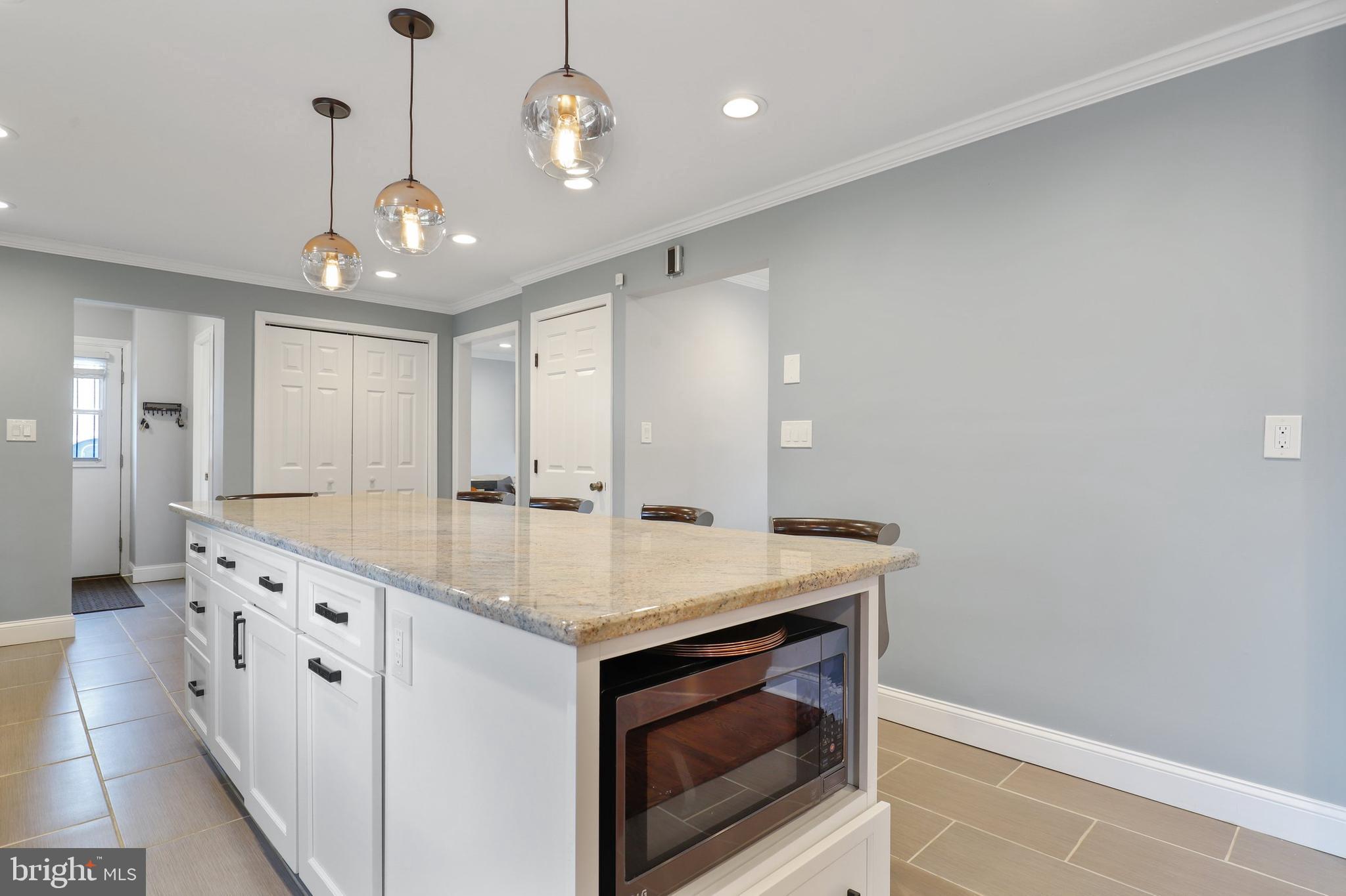 4102 Windridge Road Baltimore, MD 21208 - Photo 15 of 54