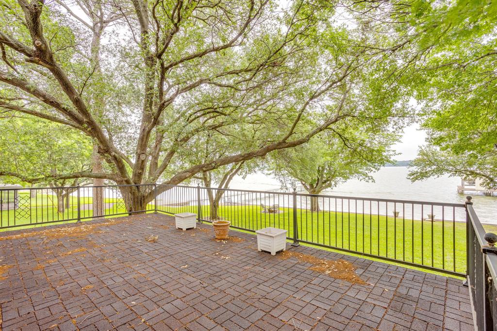 10814 Power Squadron Road Azle, TX 76020 - Photo 29 of 34 a view of a park with a large trees