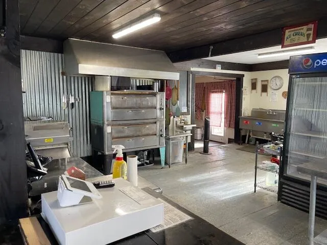 $100,000 | 387-377 North Main Street, Mattawamkeag, ME 04459