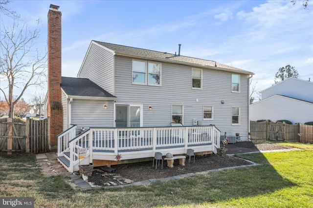 $825,000 | 5435 Tree Line Drive, Centreville, VA 20120