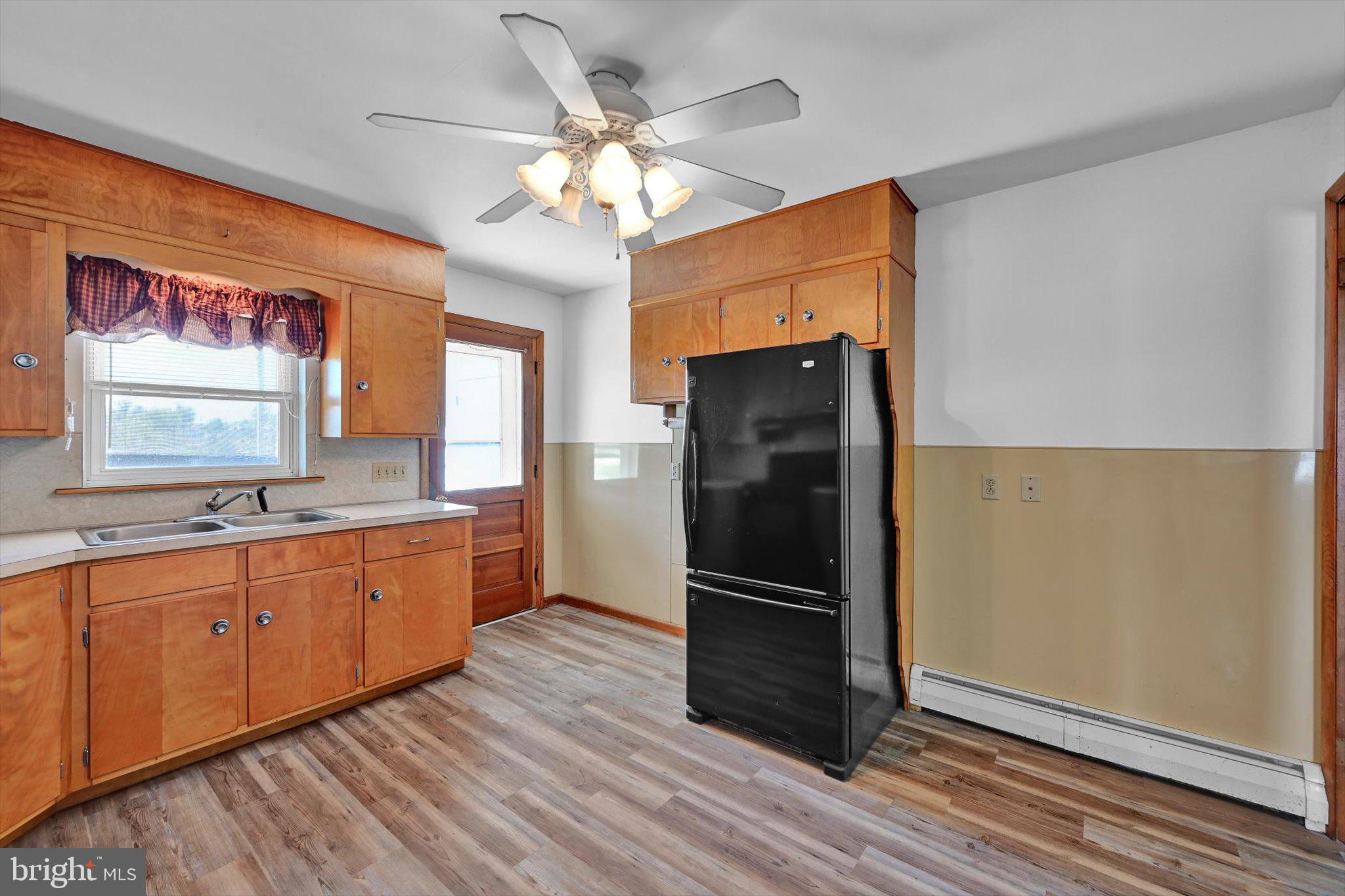 305 South Good Spring Road Hegins, PA 17938 - Photo 11 of 39