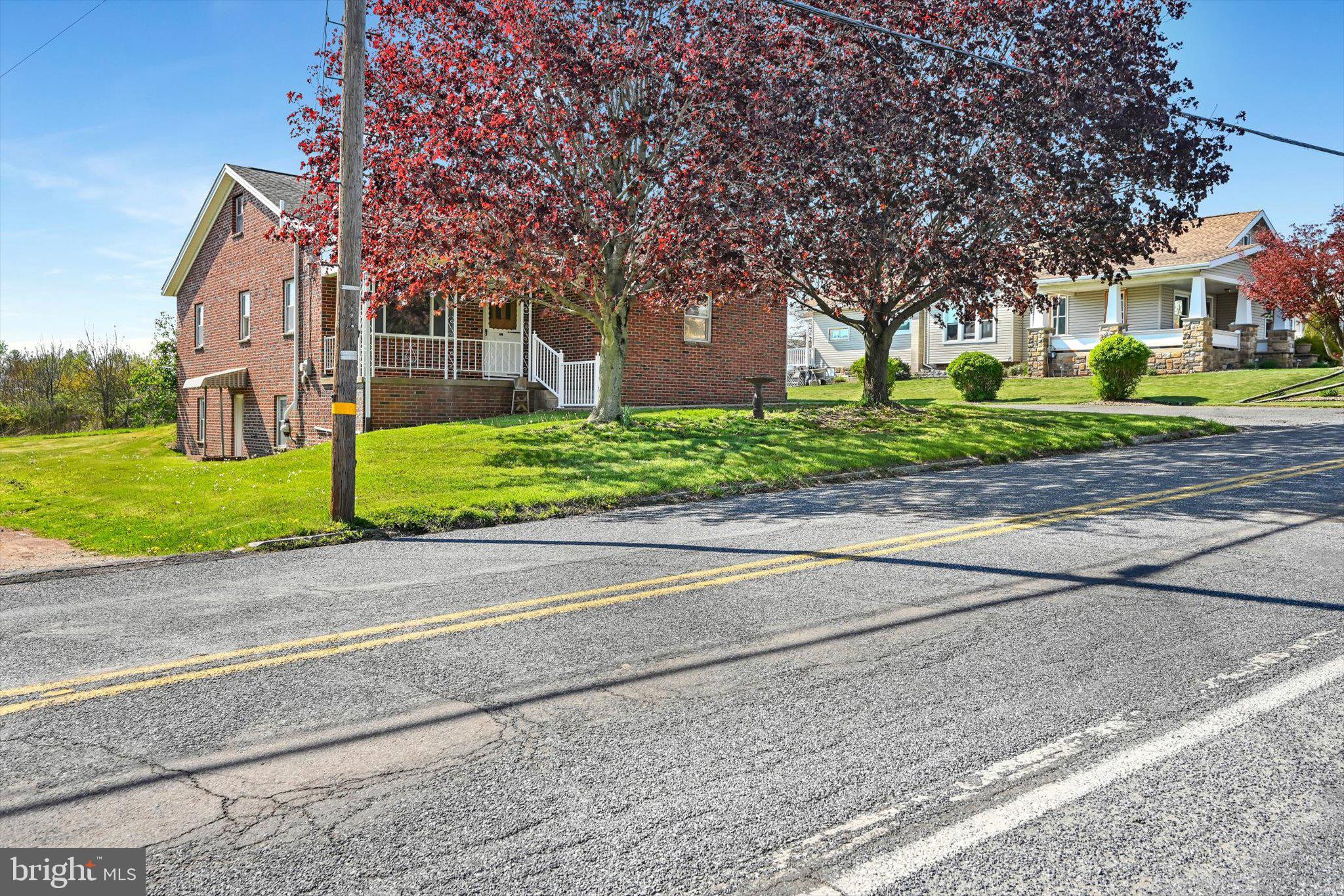 305 South Good Spring Road Hegins, PA 17938 - Photo 2 of 39
