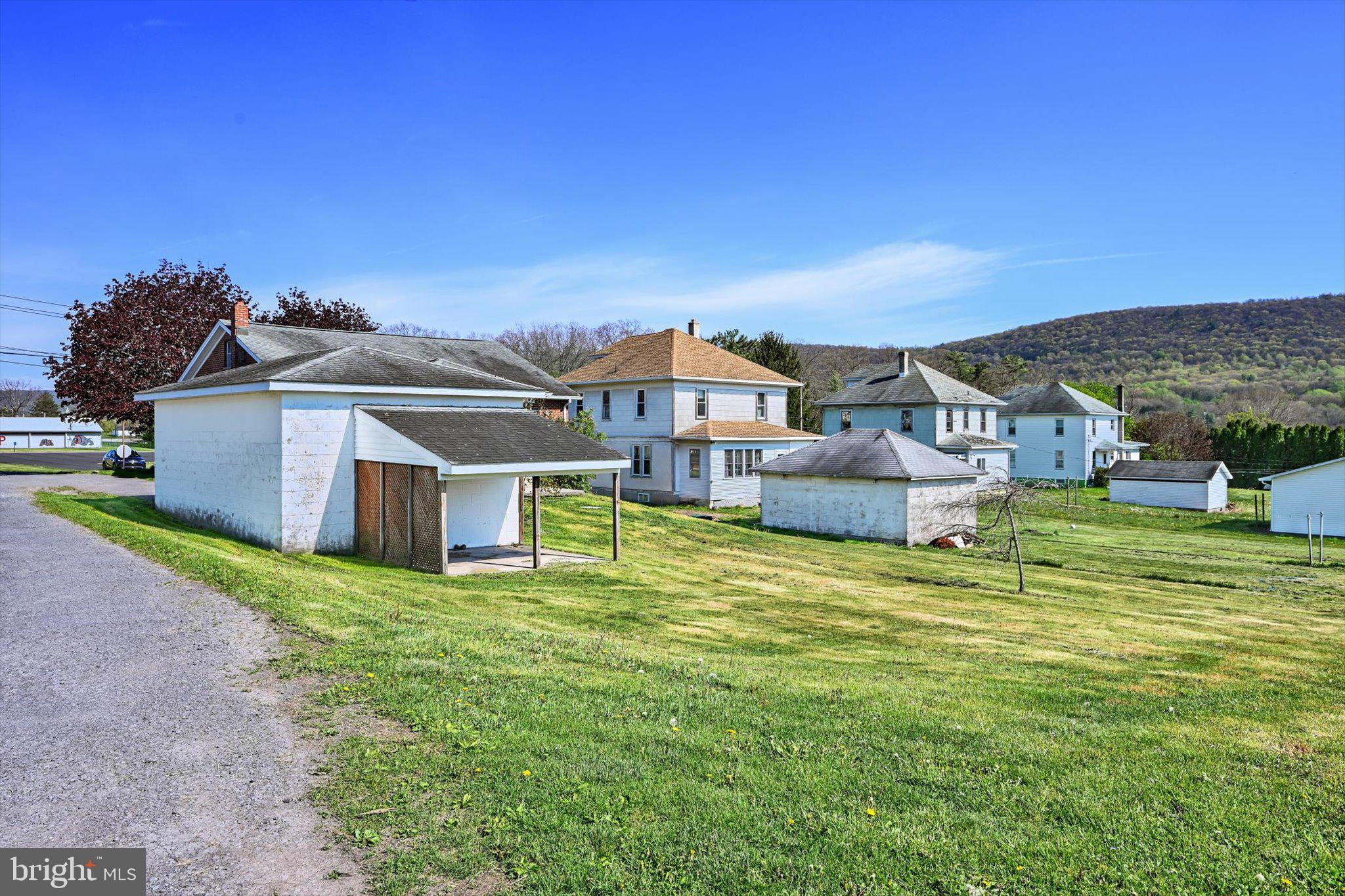 305 South Good Spring Road Hegins, PA 17938 - Photo 32 of 39