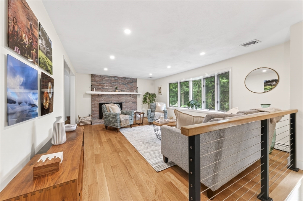 42 Willow Road Hanover, MA 02339 - Photo 5 of 38