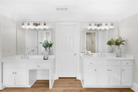 $1,199,000 | 10645 Oxford Mill Circle, Alpharetta, GA 30022