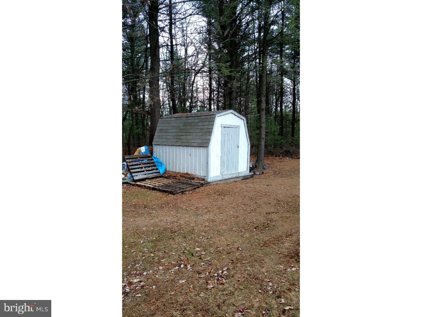 138 Pinoak Road Lehighton, PA 18235 - Photo 19 of 21 Storage Shed