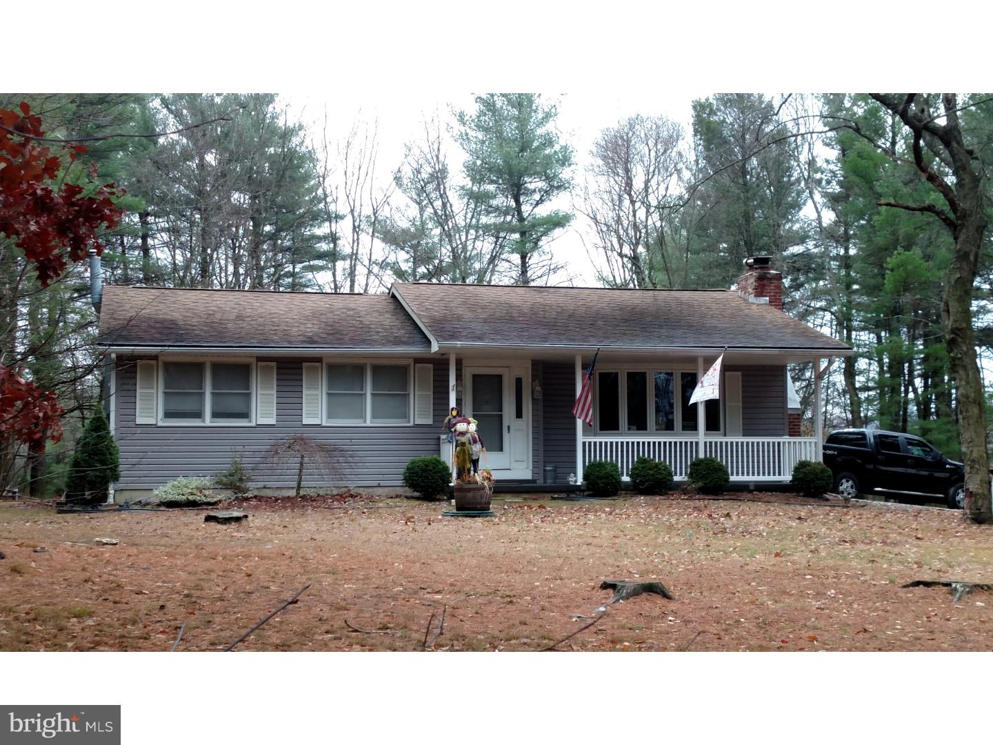 138 Pinoak Road Lehighton, PA 18235 - Photo 3 of 21 Exterior Front