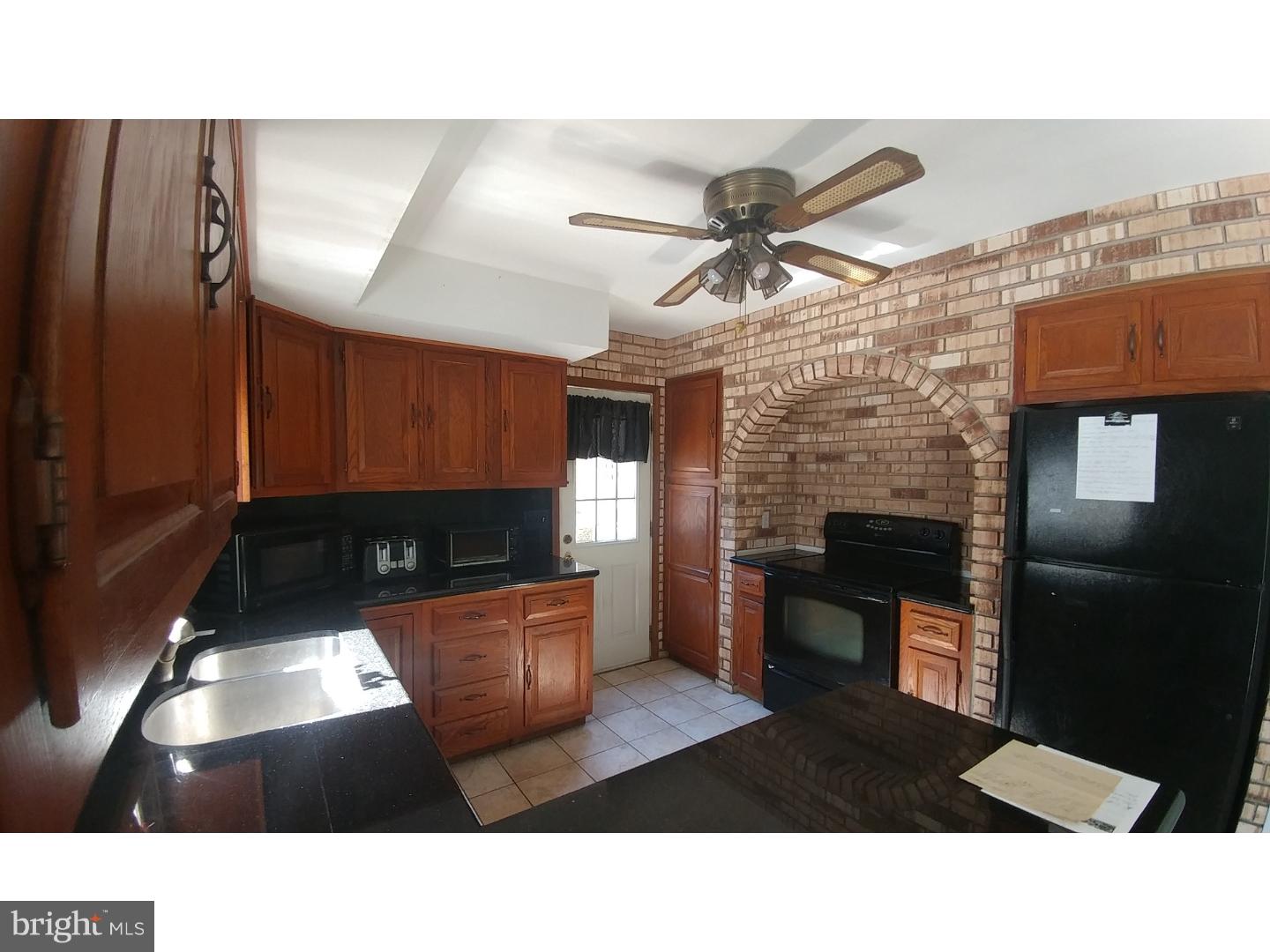 138 Pinoak Road Lehighton, PA 18235 - Photo 4 of 21 Kitchen