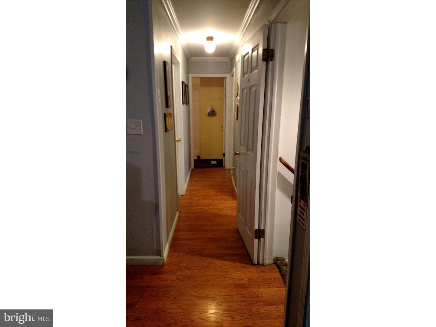 138 Pinoak Road Lehighton, PA 18235 - Photo 8 of 21 Hallway