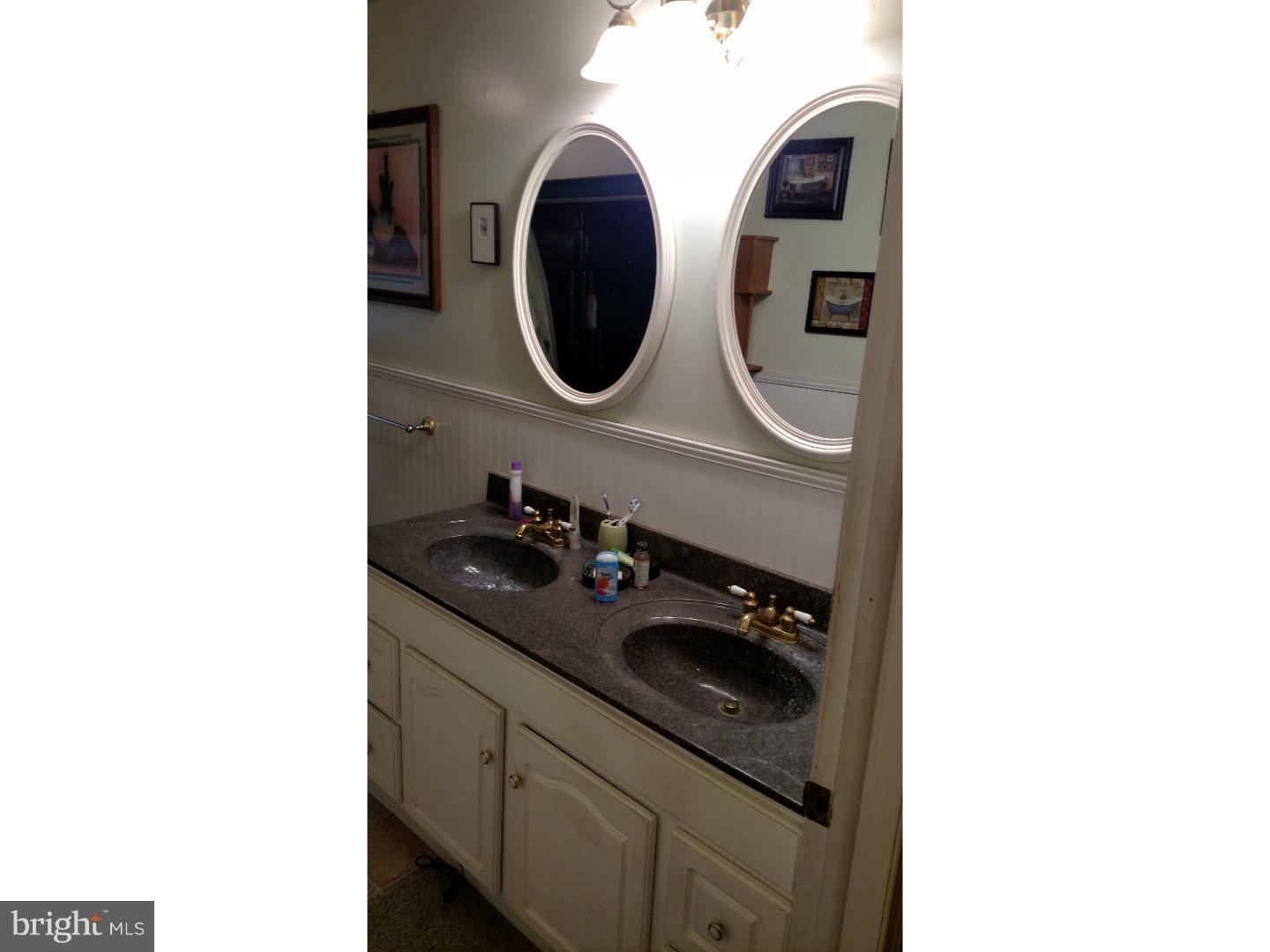 138 Pinoak Road Lehighton, PA 18235 - Photo 10 of 21 Bathroom