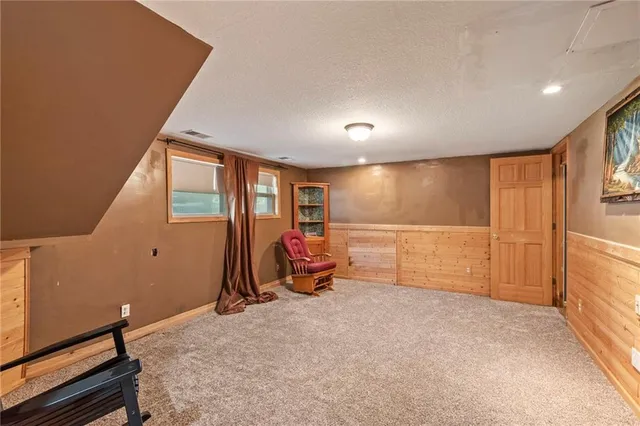 $177,000 | 1405 South Vine Street, Holden, MO 64040