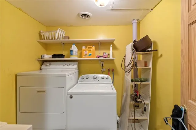 $177,000 | 1405 South Vine Street, Holden, MO 64040