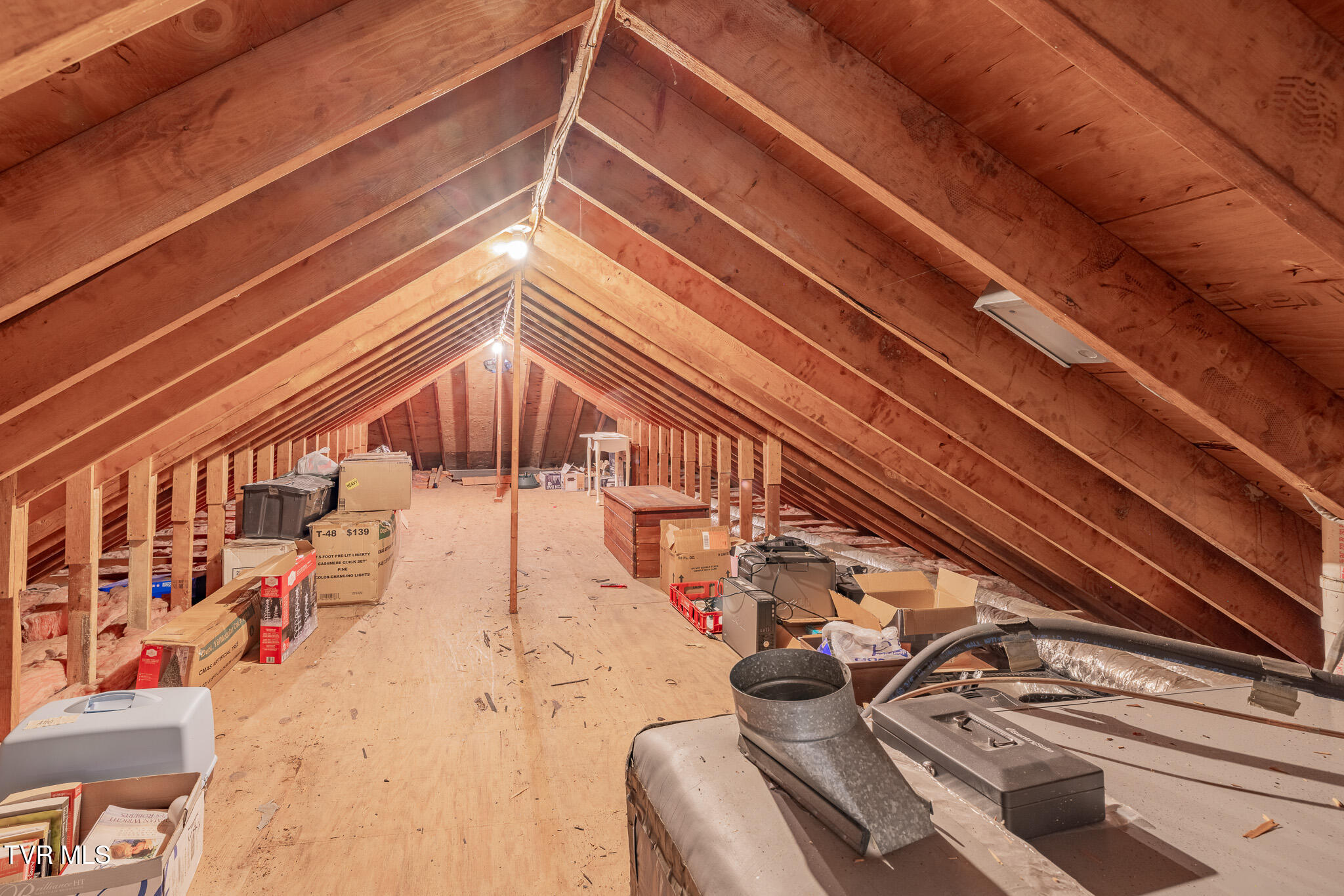 1331 Bloomingdale Road Kingsport, TN 37660 - Photo 34 of 65 1R9A3186-HDR