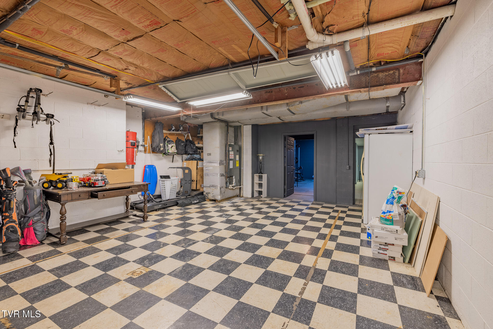 1331 Bloomingdale Road Kingsport, TN 37660 - Photo 56 of 65 1R9A3255-HDR