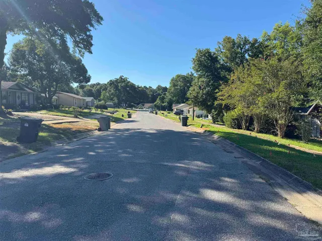 $189,900 | 7709 Dartmoor Drive, Pensacola, FL 32514