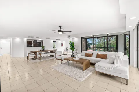 $629,000 | 7201 Promenade Drive, Unit 302, Boca Raton, FL 33433