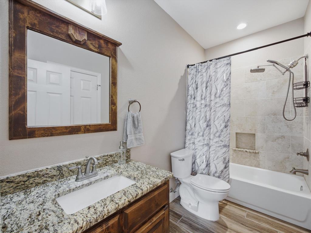 1032 Justin Drive Springtown, TX 76082 - Photo 23 of 40