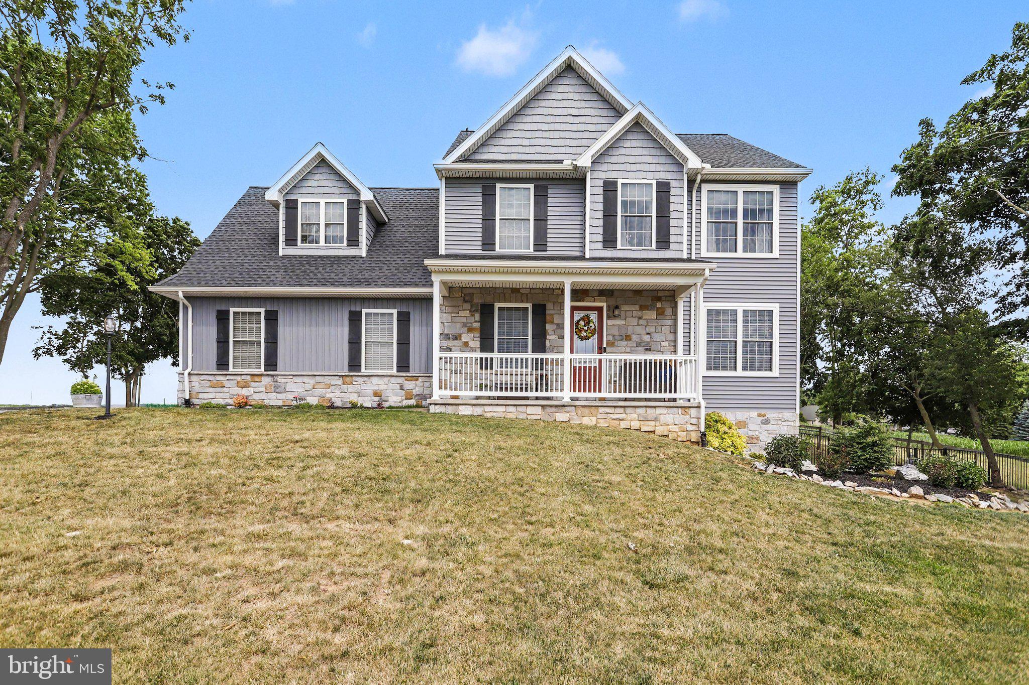 789 Colebrook Road Mount Joy, PA 17552 - Photo 2 of 44