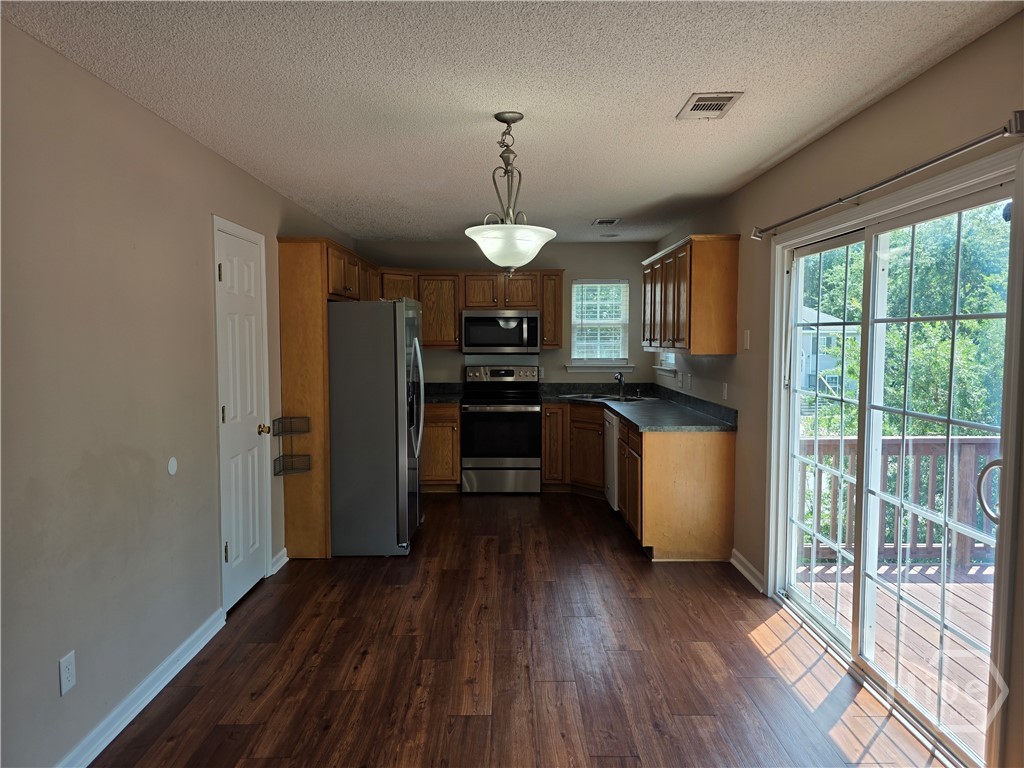 301 Aspen Rincon, GA 31326 - Photo 5 of 28
