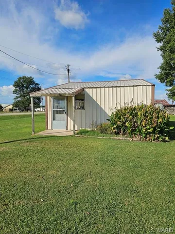 $90,000 | 30678 Highway 25, Clarkton, MO 63837