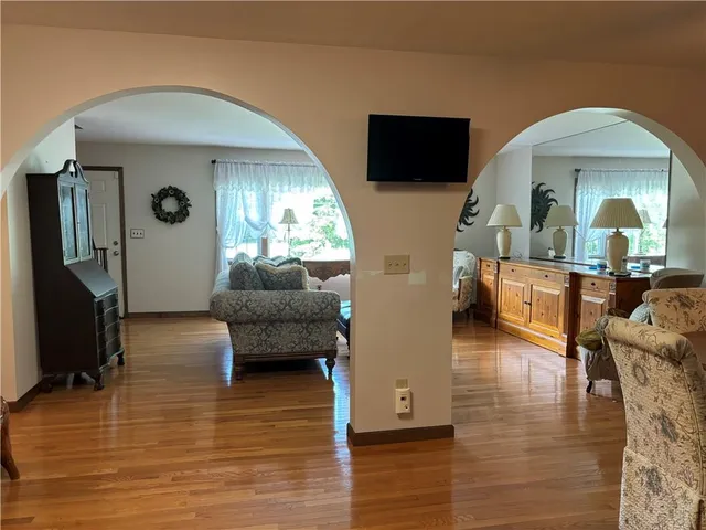 $349,900 | 437 Lindholm Road, Fallsburg, NY 12759