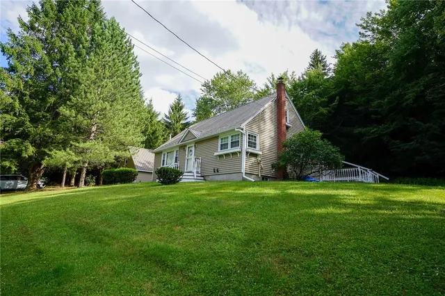 $349,900 | 437 Lindholm Road, Fallsburg, NY 12759