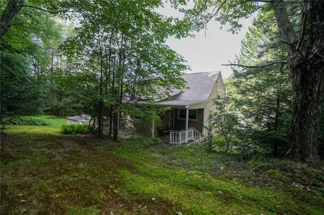 $349,900 | 437 Lindholm Road, Fallsburg, NY 12759