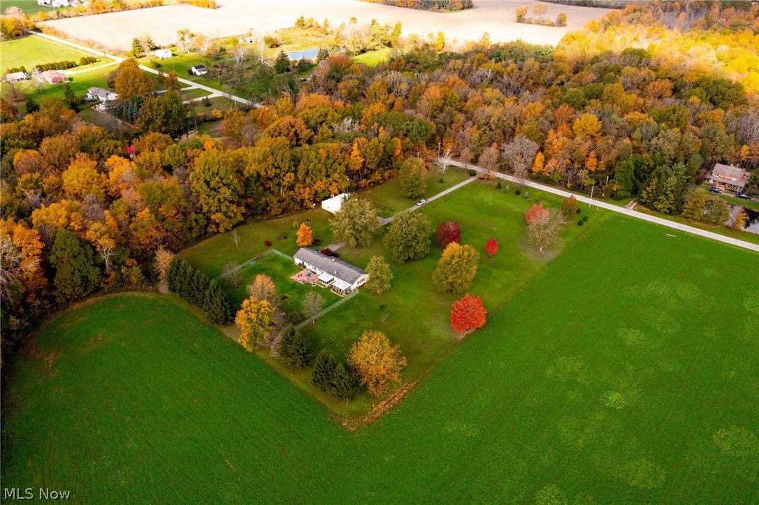 6491 Lincoln Road Wakeman, OH 44889 - Photo 8 of 34