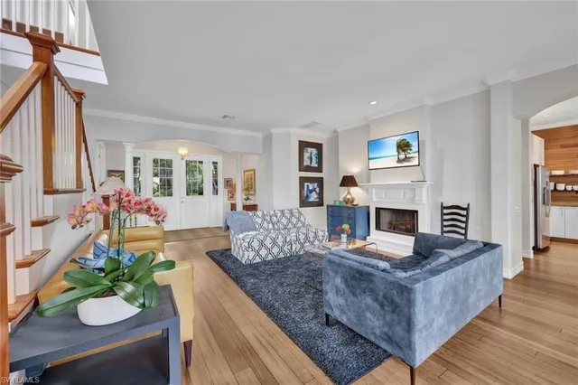 $43,500 | 255 2nd Avenue North, Naples, FL 34102