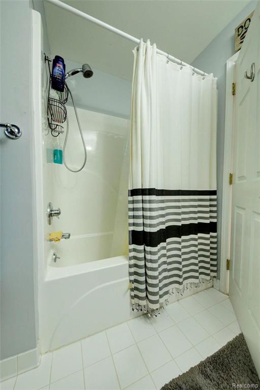 2501 Clivedon Road Howell, MI 48843 - Photo 45 of 74