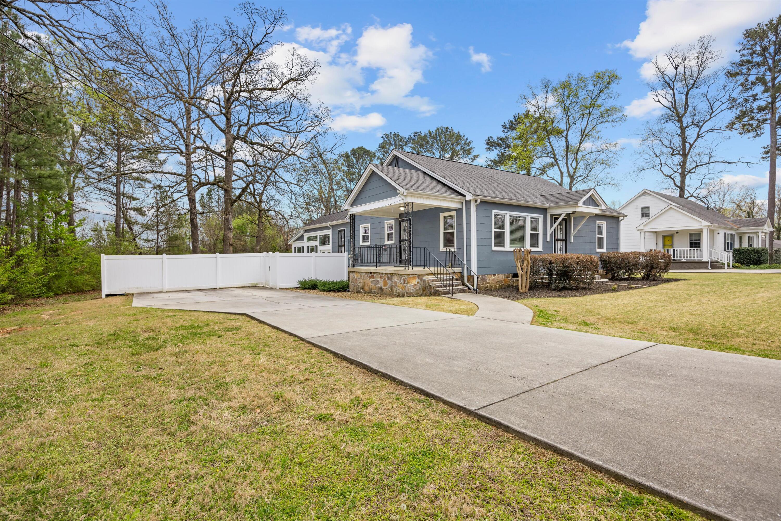 1344 Joiner Road Chattanooga, TN 37421 - Photo 3 of 38 03-090A9829