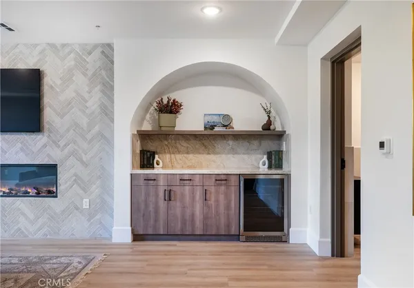 $5,500 | 1303 South Orange Grove Avenue, Unit 601, Los Angeles, CA 90019