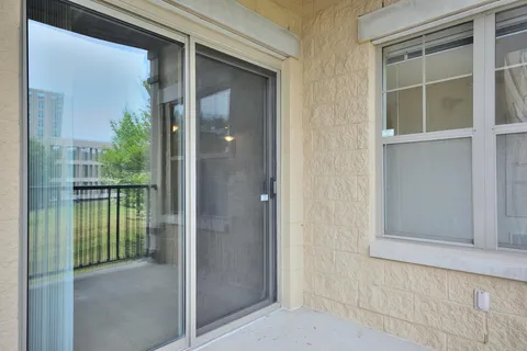 $499,900 | 1300 North Prospect Avenue, Unit 120, Milwaukee, WI 53202