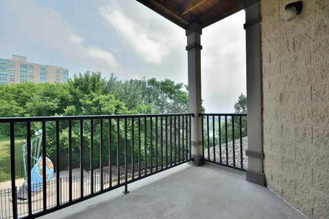 $499,900 | 1300 North Prospect Avenue, Unit 120, Milwaukee, WI 53202