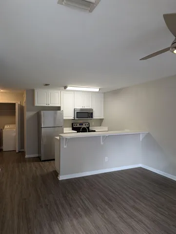 $1,550 | 4262 Augustus Oak Court, Tallahassee, FL 32303