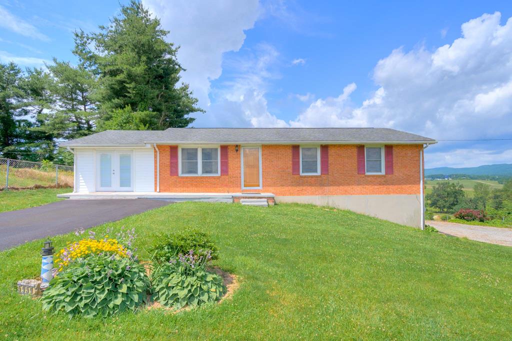 5959 Alum Spring Road Pulaski, VA 24301 - Photo 1 of 1 Gallery Image 1