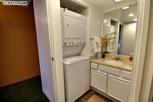 3875 Lower Honoapiilani Road, Unit A405 Lahaina, HI 96761 - Photo 11 of 25 Gallery Image 11