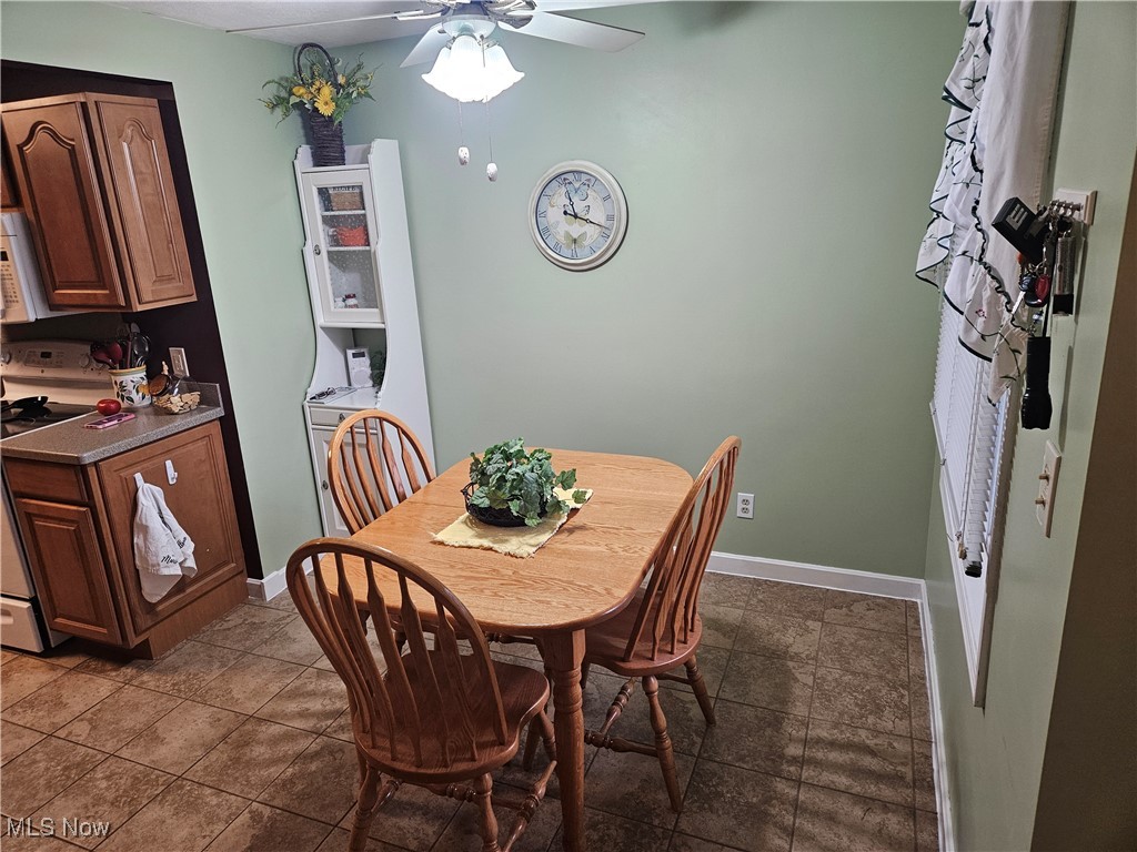 9136 Lynnhaven Road Parma Heights, OH 44130 - Photo 2 of 17